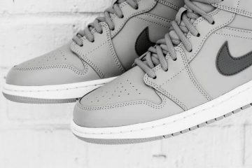 Air Jordan 1 Mid Gets 4