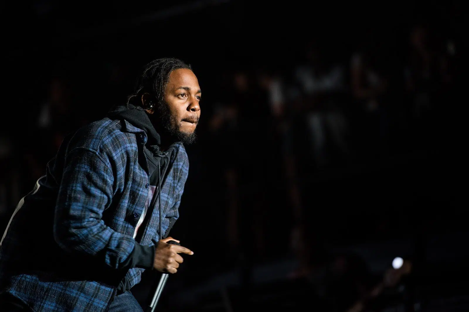 Kendrick Lamar will drop his fourth LP on April the 7th (4)
