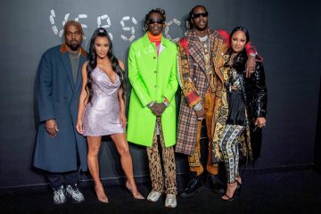 2019 Pre Fall Versace New York Show-10