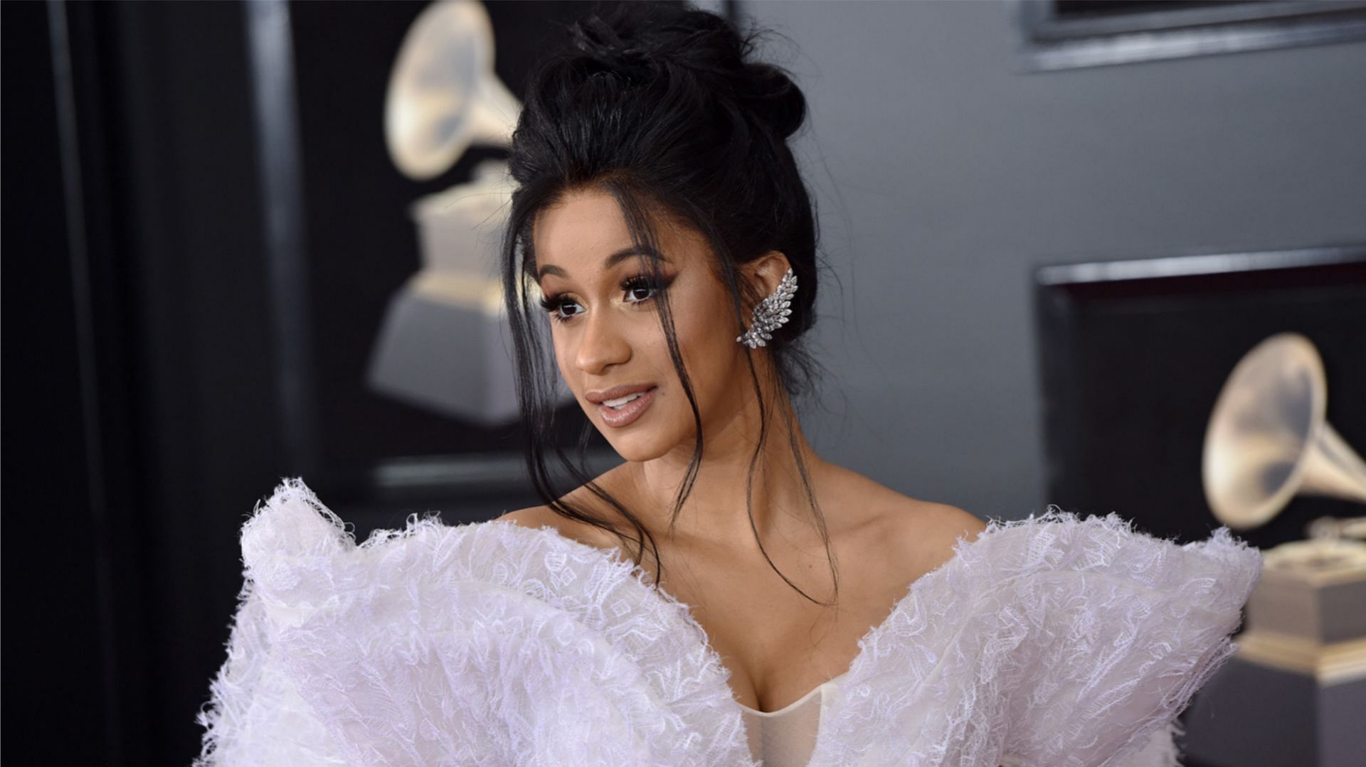 Cardi Went From Beating Up Bitches To The Grammys Cardi Went From Beating