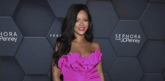 Rihanna is Taking Her Father To The Cleaners In New Lawsuit Rihanna is Taking Her Father