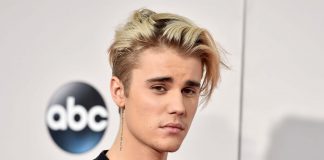 Justin Bieber Ready to Bust it Open for The Double Pop Justin Bieber Ready to Bust