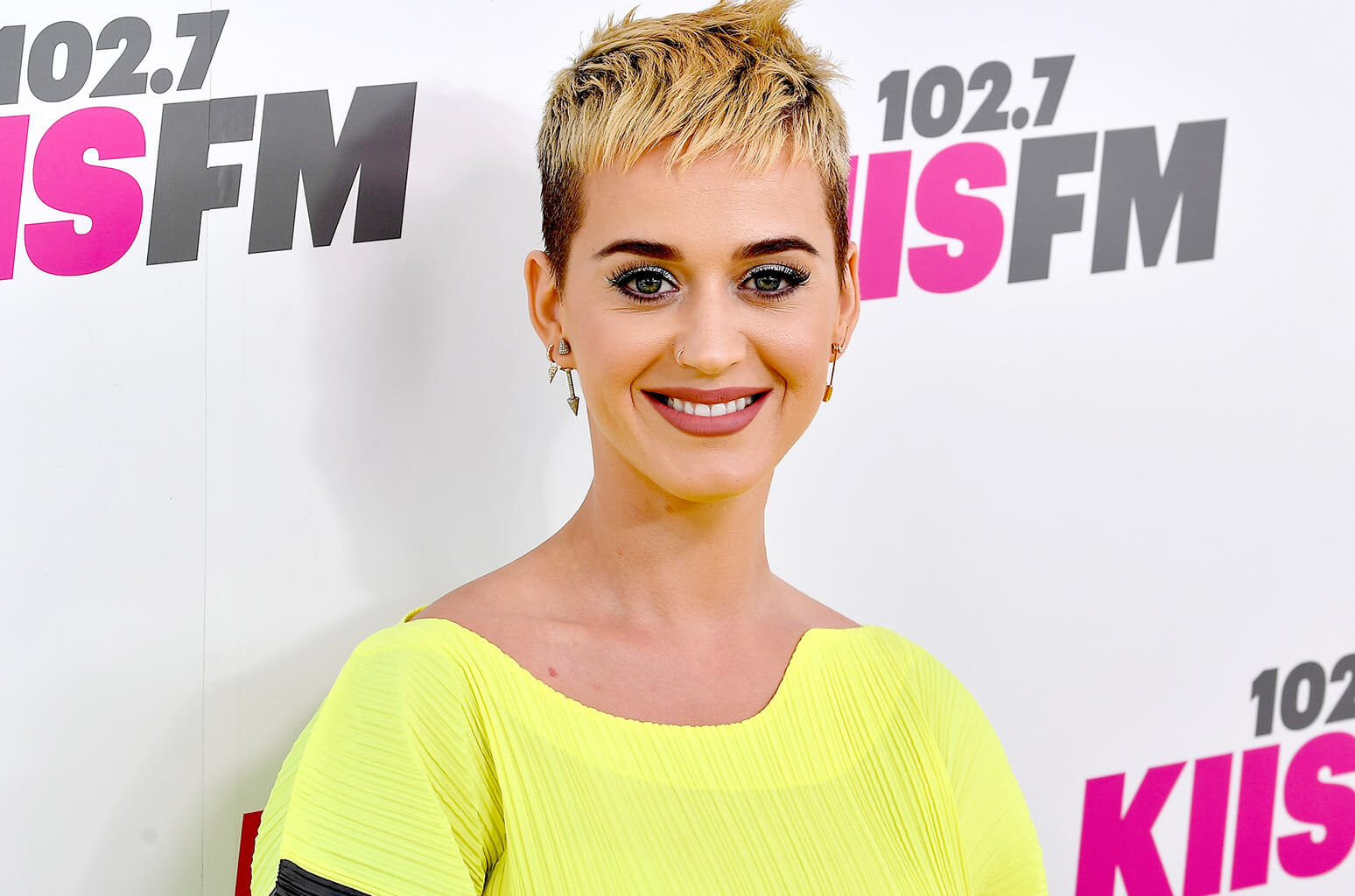 Katy Perry Steals Beats From Christian Artists! Katy Perry Steals Beats From Christian Artists Tango smile