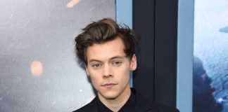 Harry Styles Thinks He Is Ugly As F*ck! Harry Styles Thinks He Is Ugly-1