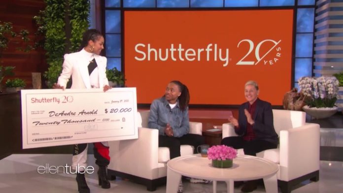 Ellen and Alicia Support