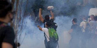Trump Uses Military Force To Clear Peaceful Protestors Church Photo-Op Trump uses military force peaceful protestors Donald Trump