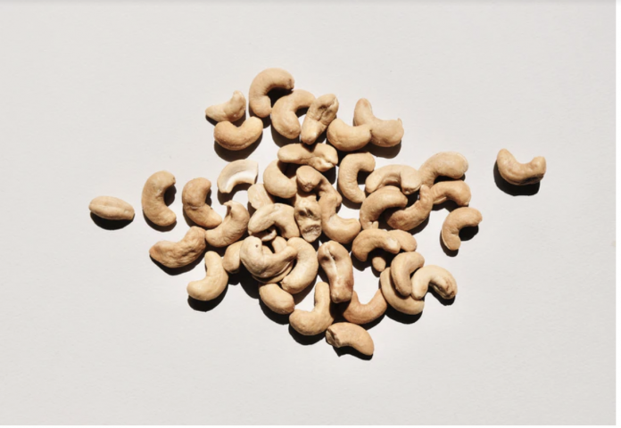 CASHEWS