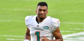 Dolphins’ Quarterback Tua Tagovailoa Day-To-Day With Rib Injury Miami Dolphins