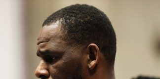 Robert Kelly: A Deeper Look Into His Fanbase Post Conviction R. Kelly mental health update
