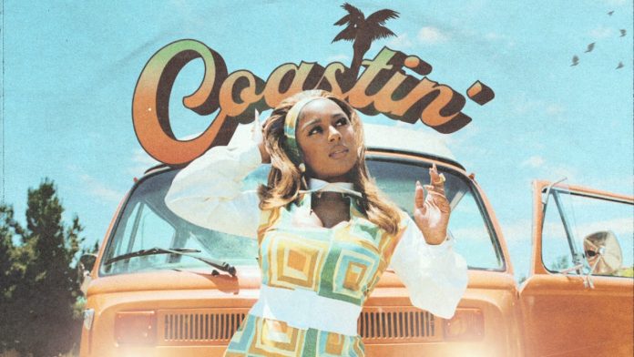 VICTORIA MONÉT
