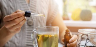CBD and Parenting: What You Need to Know Mom using CBD