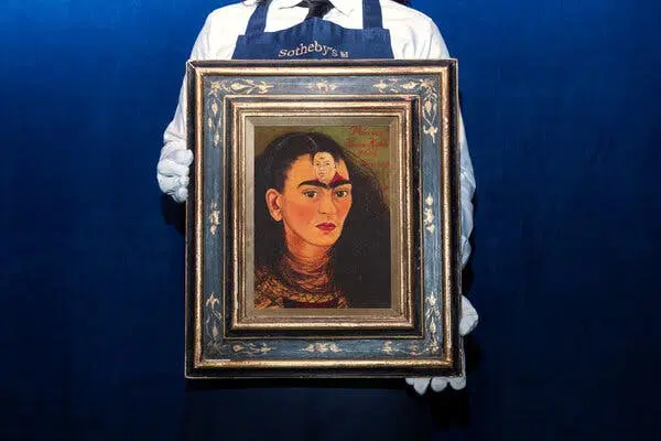 FRIDA KAHLO