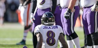 Baltimore Ravens Lamar Jackson Carted Off With A Sprained Ankle Baltimore Ravens