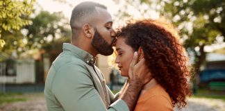 Emotional Intelligence: Being More Cognitive In Relationships EMOTIONAL INTELLIGENCE