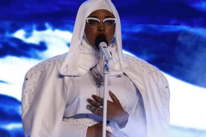 Amira Unplugged MTV Becomng A Popstar Finalist