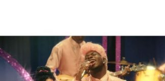 Fans Make “Elf” Jokes About Lil Nas X’s Taco Bell Picture Lil Nas X Elf Jokes from Taco Bell picture