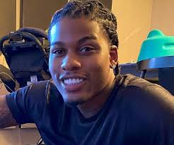 YouTuber CJ So Cool Asks Fans For Prayers After Getting Shot In Home Invasion CJ So Cool shot in home invasion.