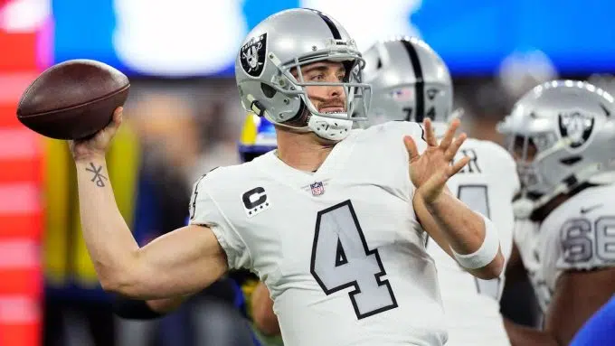 Carr won’t waive no-trade clause, sources say