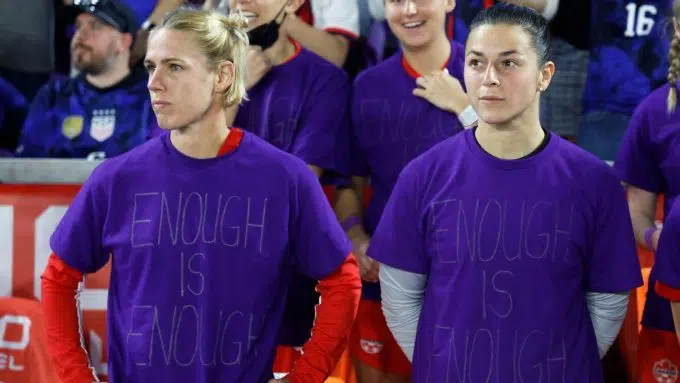 USWNT, Can. call for gender equality, trans rights
