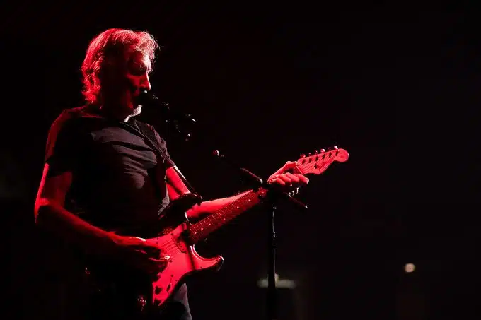 Frankfurt cancels Roger Waters’ show, accuses him of antisemitism