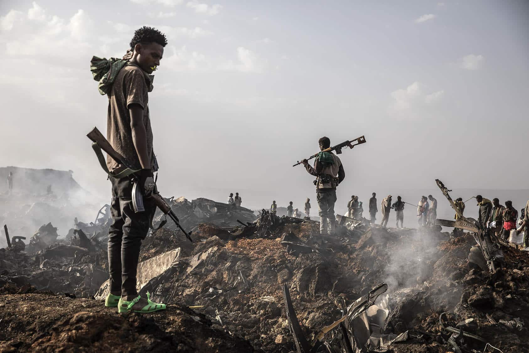 Ethiopia Seems to End UN Probe Into Tigray War Abuses Tigray Defense Force fighters survey the wreckage of an Ethiopian Air Force plane downed in Mekelle, Ethiopia, June 23, 2021. (Finbarr O'Reilly/The New York Times)