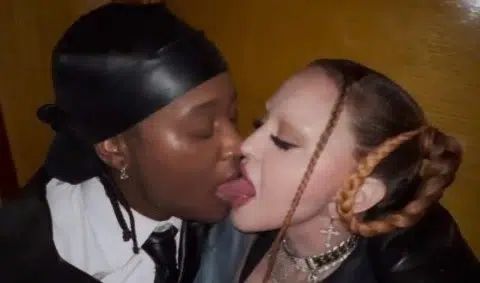 madonna grammys celebrity kiss jozzy critics