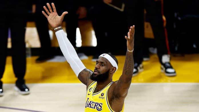 Celebrities Congratulate LeBron James for Making NBA History