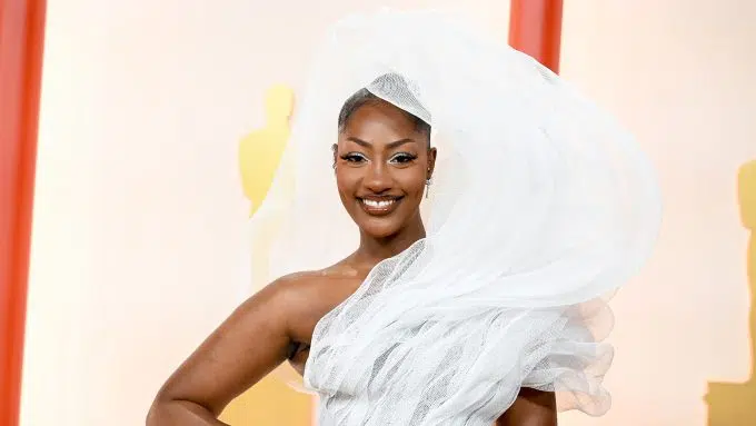 Tems Wore an Eye-Catching Dress to the Oscars and People Have Thoughts