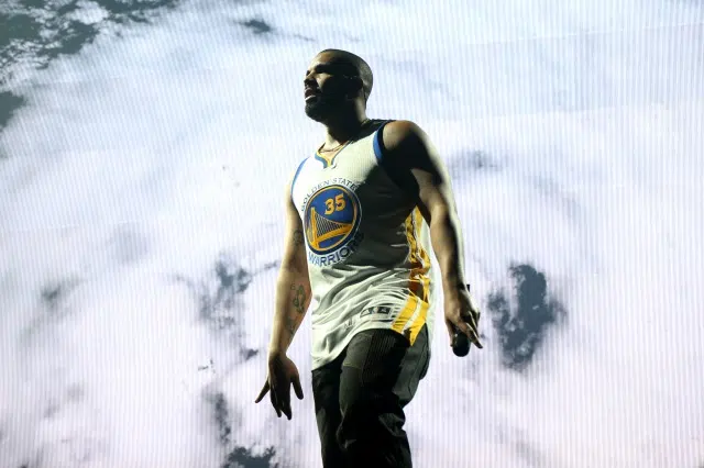 Drake adds second Bay Area date on It’s All a Blur concert tour