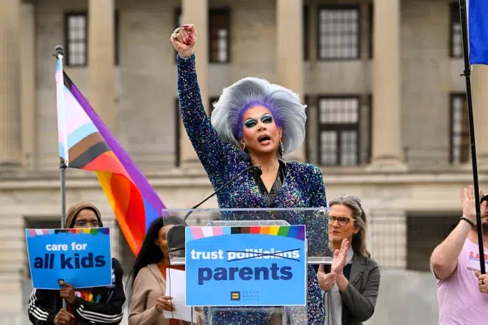 Tennessee Is Homophobic and Hates Drag