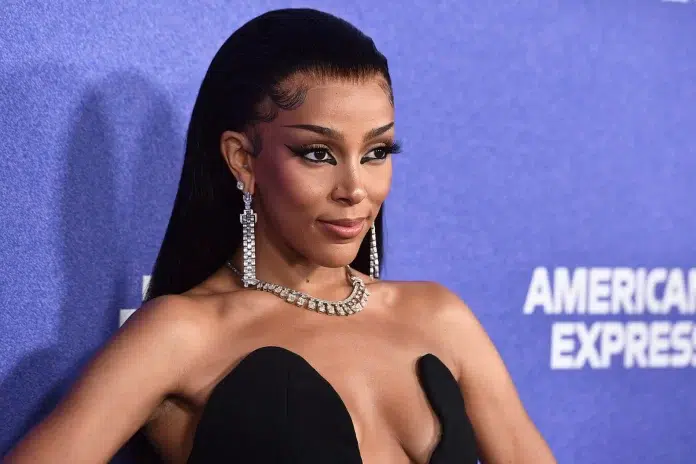 Doja Cat Responds to Claims That She Encourages Plastic Surgery