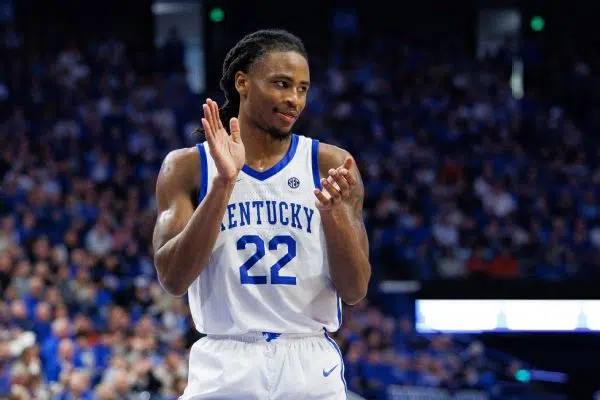 UK’s Wallace, projected lottery pick, to enter draft