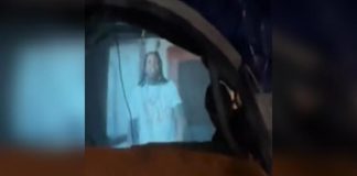 Caught on Camera: Homeless Person Enthralled by Lil Durk and J. Cole’s Video Collab Caught on Camera: Homeless Person Enthralled by Lil Durk and J. Cole's Epic Video Collab https://images.app.goo.gl/M9SPWDogGcTXa2FG6