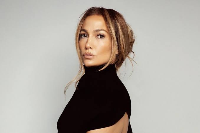 Jennifer Lopez Discusses Her Twins Emme and Max's Adjustment to Being Teenagers https://images.app.goo.gl/jYc6dRAjEZ8KBLBYA