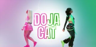 Doja Cat’s Skechers Commercial: A Fashion Statement That Will Turn Heads Doja Cat's Skechers Commercial: A Fashion Statement That Will Turn Heads