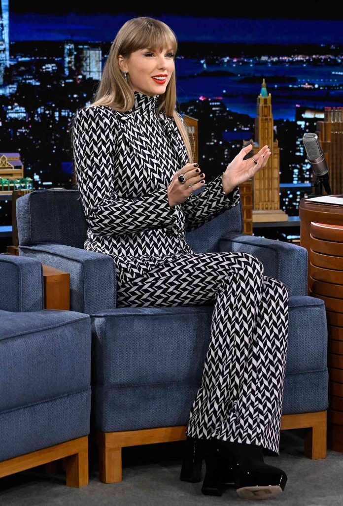 Taylor Swift's Platform Heels Are Now Available at Amazon
