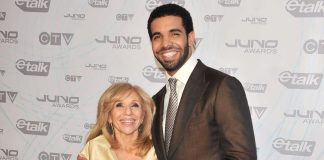 Drake’s Mom Joins Him Onstage for Heartwarming Performance of “Look What You’ve Done” People Drake's Mom Joins Him Onstage for Heartwarming Performance of "Look What You've Done"