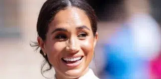 Meghan Markle Spotted Without Engagement Ring for First Time Meghan Markle dines with friends, $200k engagement ring, Meghan Markle social gathering, Missing engagement ring, Meghan Markle dinner outing, Celebrity jewelry loss, Meghan Markle friendship gathering, Expensive engagement ring whereabouts, Meghan Markle restaurant event, Lost $200k ring, Meghan Markle luxury accessory, Celebrity dining news