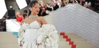 Rihanna’s Savage X Fenty Maternity: Breathtaking Photo Shoot with Toddler Savage X Fenty Maternity: Rihanna's Breathtaking Photo Shoot with Toddler