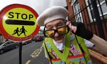 Beyoncé's mother helps hip-hop lollipop man