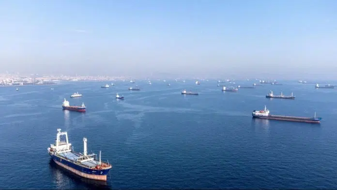 Britain warns of Russian attacks Shipping news threats