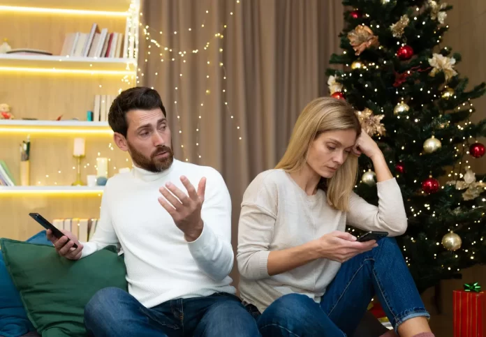 Man Plans Festive Revenge on Cheating BF at Family Christmas