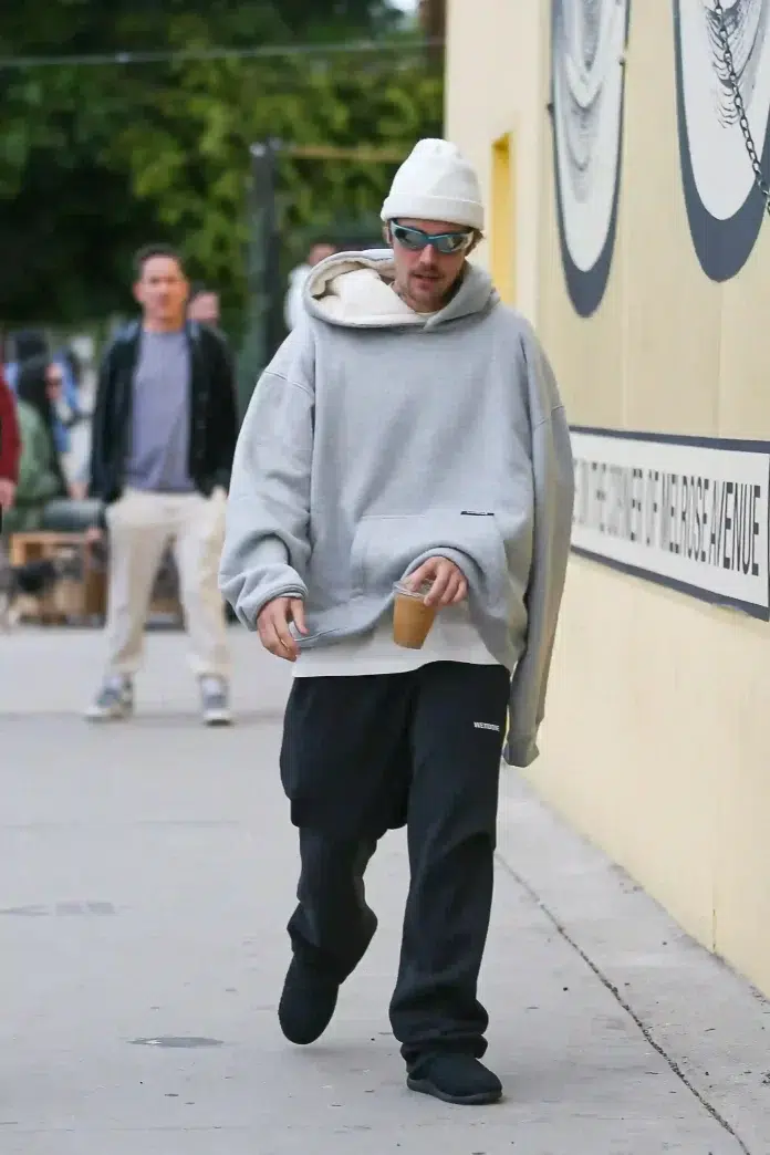 Justin Bieber new hoodie style