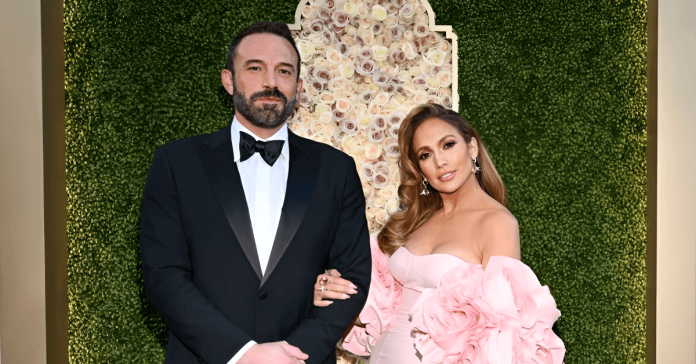 Jennifer Lopez Stuns in Pink Couture, Ben Affleck Wins Hearts and Ruled the Golden Globes