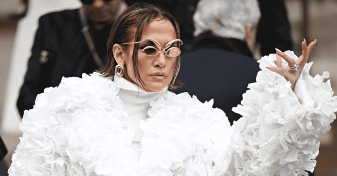 Jennifer Lopez Schiaparelli show Paris