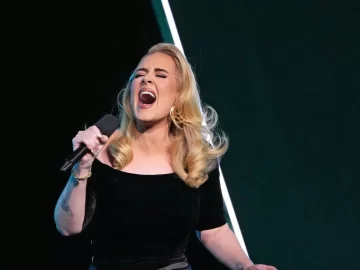 Adele Showers Miley Cyrus with Love at Vegas Show 