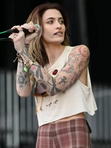 why did paris jackson cover her tattoos