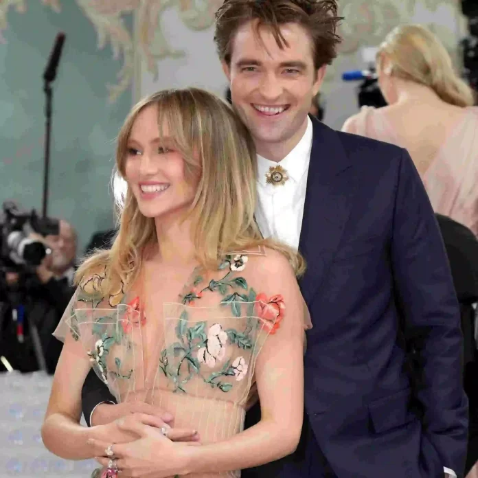 Robert Pattinson Suki Waterhouse child