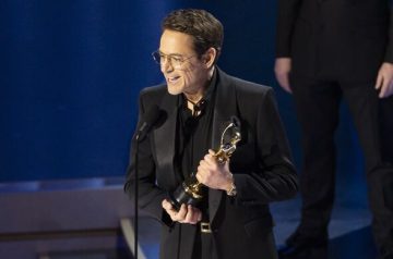 Robert Downey Jr. first Oscar win