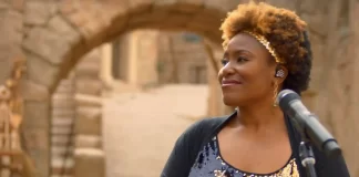 Grammy Winner Mandisa, Beloved Christian Singer, Passes Away at 47 Mandisa American Idol finalist death